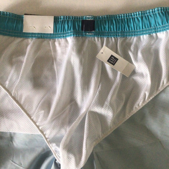 GAP MENS BLUE SWIM SHORTS MEDIUM NWT - Picture 12 of 12